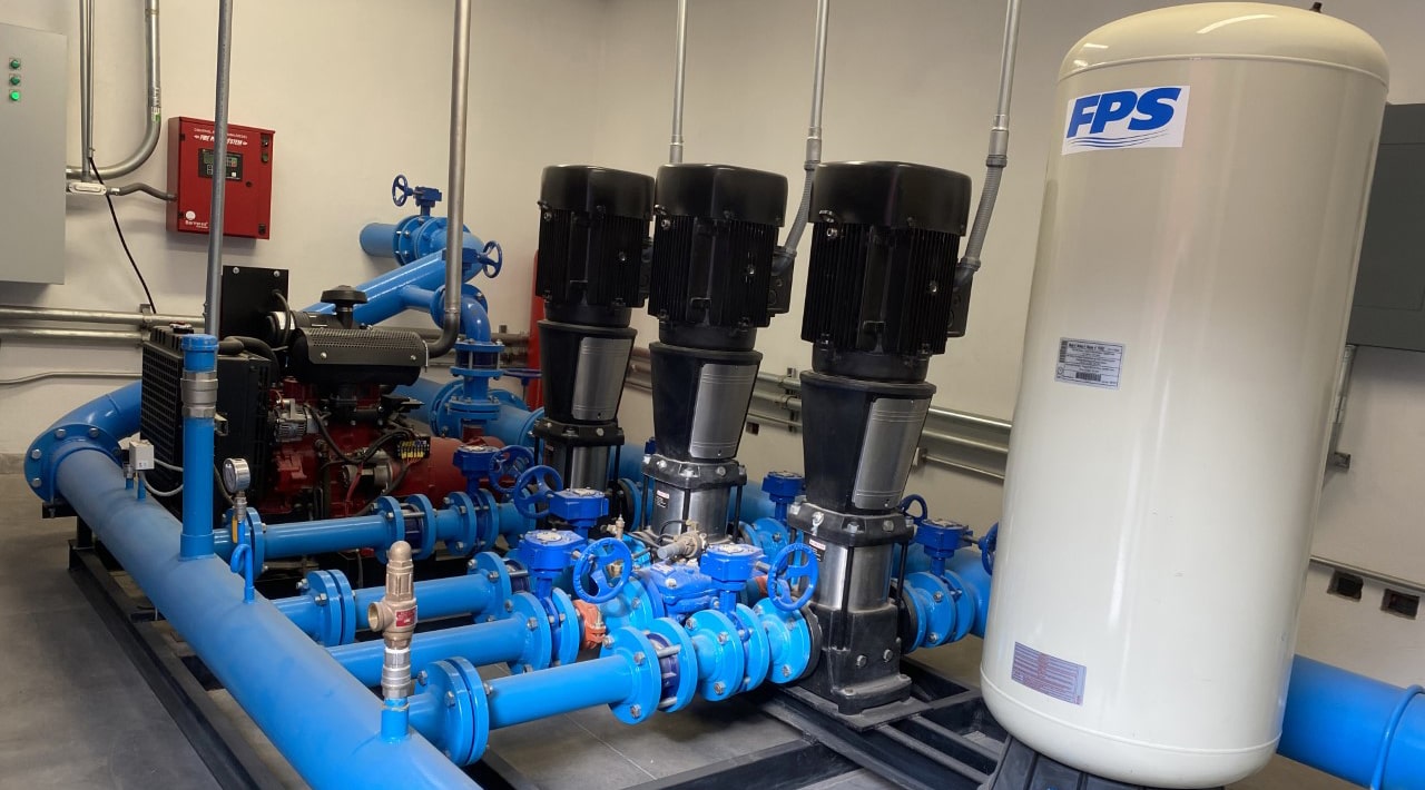 Grundfos Goulds Franklin electric Sistemas de bombeo sumergible y superficial hidroneumáticos bombeo solar contra incendio